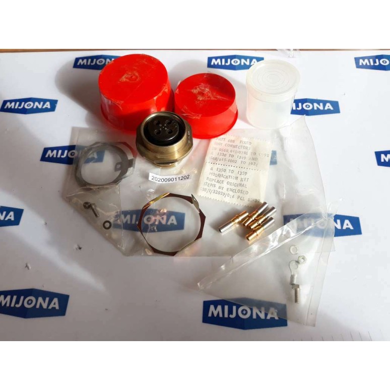 Amphenol MILITARY 015 1341 PCL 76 40 Connectors PCL7640 0151341 (new old stock) Amphenol MILITARY 015 1341 PCL 76 40 Connectors PCL7640 0151341 (new old stock)