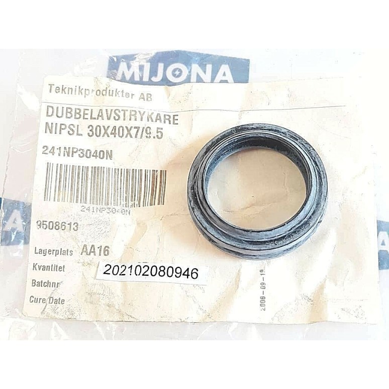 TEKNIKPRODUKTER 241NP3040N 30X40X7mm 9,5 NIPSEL RING (New old stock)