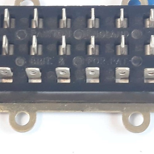 PAINTON 5935 99 972 8234 CONNECTOR (New old stock)