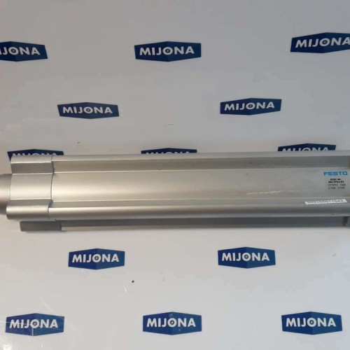 Festo DSBC 40 200 PPSA N3 1376910 12BAR cylinder (New old stock)