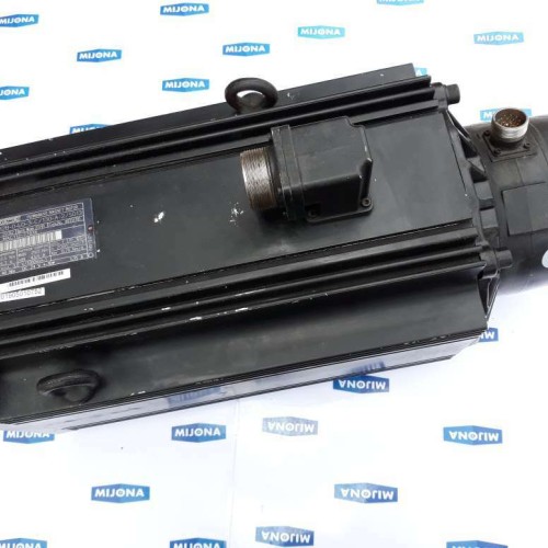 INDRAMAT servomotor MAC112B 0 LD 3 C 130 A 2 S013 Ser.no.MAC112 77818 INDRAMAT servomotor MAC112B 0 LD 3 C 130 A 2 S013 Ser.no.MAC112 77818