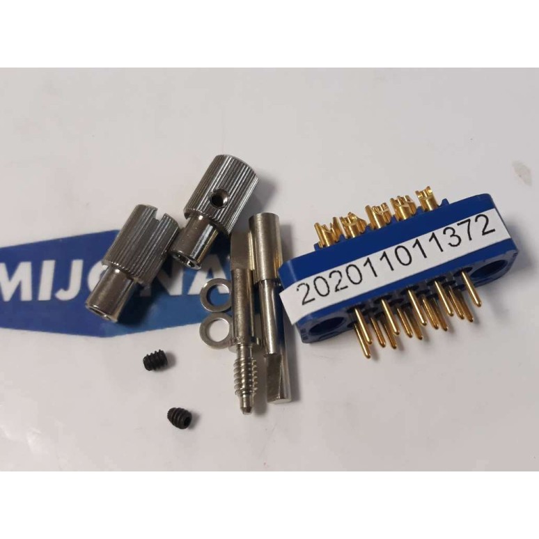 EM LTD MRE/A 14P CONNECTOR PLUG (New old stock) EM LTD MRE/A 14P CONNECTOR PLUG (New old stock)