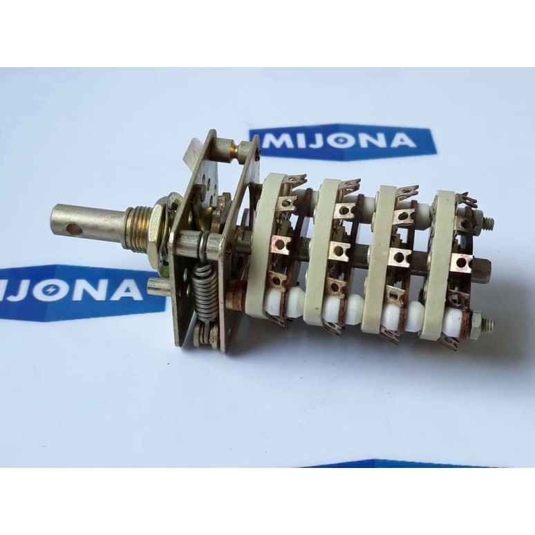 NSF 580 7453 ROTARY SWITCH (New old stock)