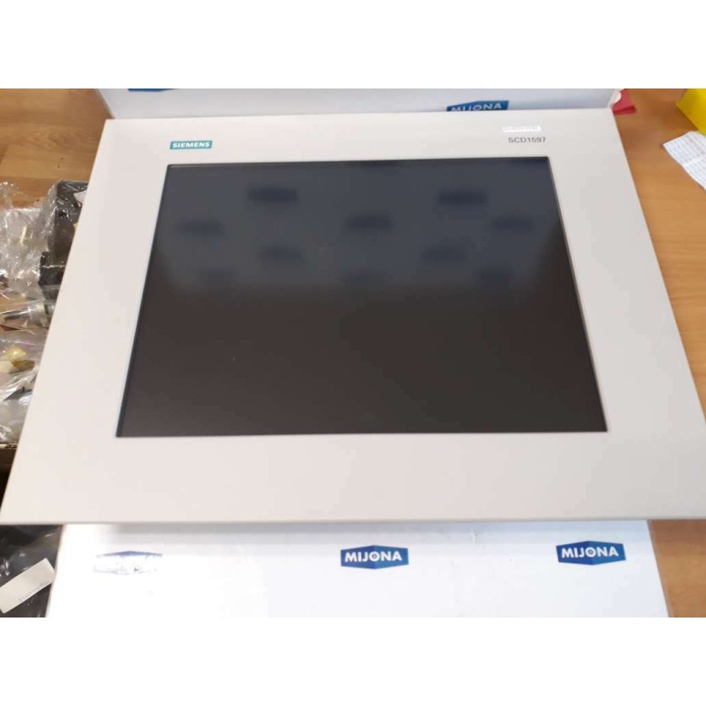 Siemens SCD1597 LCD-MONITOR  6AV8100 1BB 1AA1 12 V DC 1,6A TESTED 621 124986 01