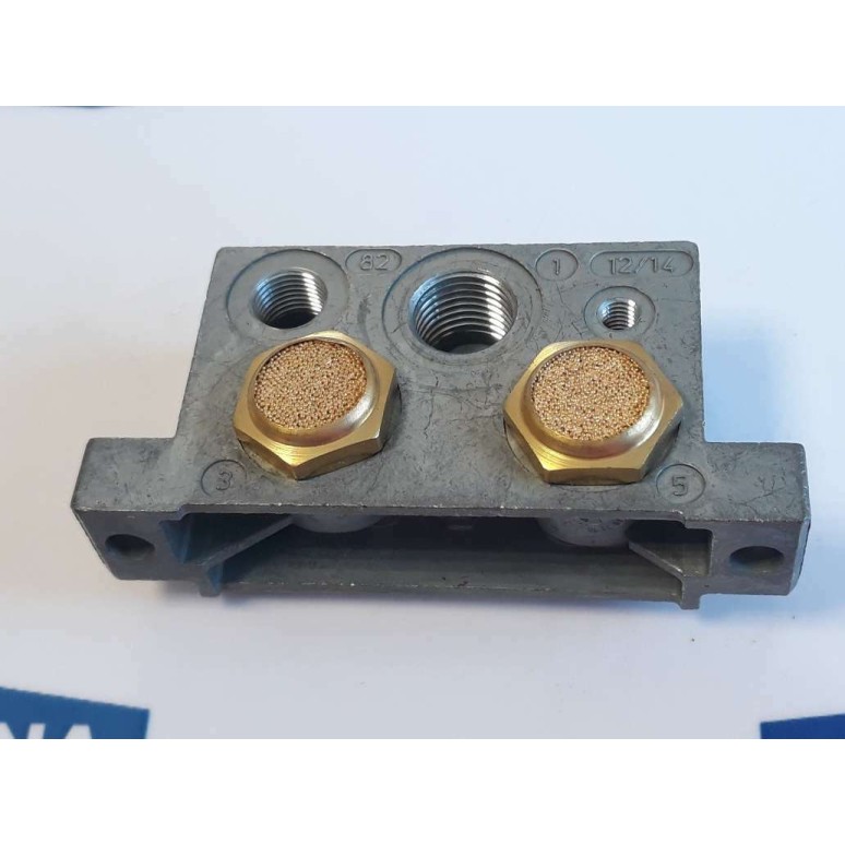 BOSCH 1825503953 Pneumatik Ventil Anschluss Block Adapter new old stock