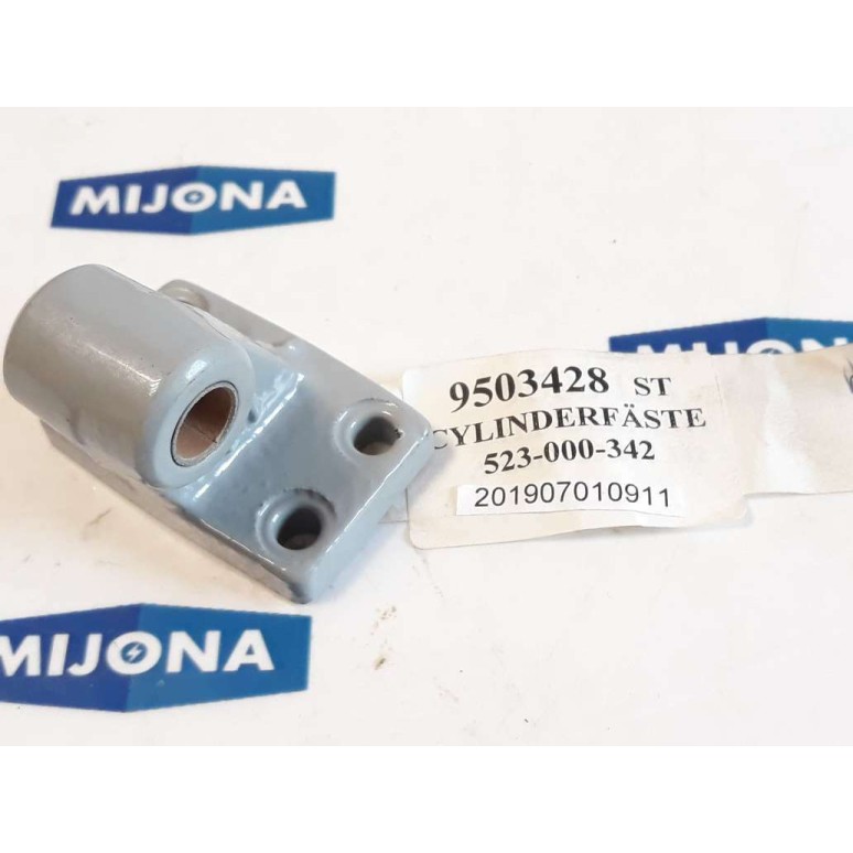 Rexroth 523 000 342 CYLINDER BRACKET Zylinderhalterung (New old stock) Rexroth 523 000 342 CYLINDER BRACKET Zylinderhalterung (New old stock)