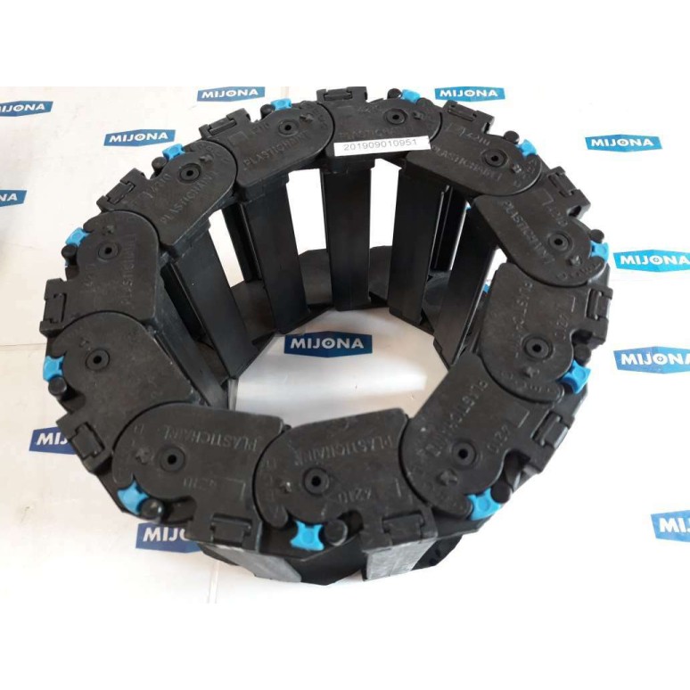Plastichain 4210 Cable drag chain Energieführungskette Segments11 New old stock