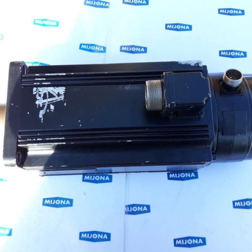 INDRAMAT servomotor MAC090B 0 PD 3 C 110 A 1 S001 Ser nr MAC090 78531 INDRAMAT servomotor MAC090B 0 PD 3 C 110 A 1 S001 Ser nr MAC090 78531