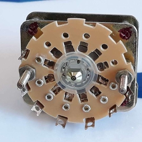 NSF 523 3620 ROTARY SWITCH (New old stock)