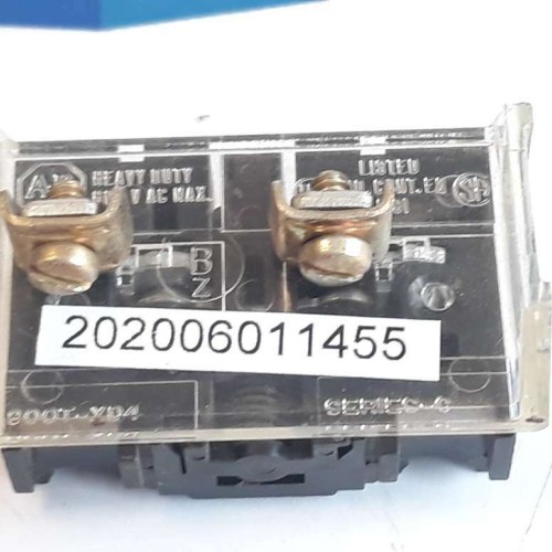 ALLEN BRADLEY 800T XD4 Contact block SER C 600V AC NEW OLD STOCK)