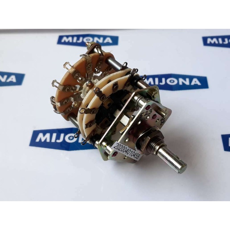 NSF 523 3682 ROTARY SWITCH (New old stock)