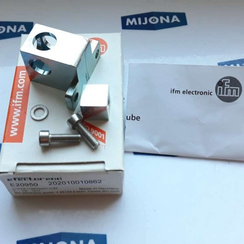 IFM Efector200 E20950 SYSTEM COMPONENT CUBE NEW OLD STOCK