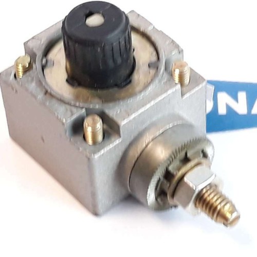 Telemecanique ZCK E05 9A 0612 Limit Switch Rotary Head (NEW OLD STOCK) Telemecanique ZCK E05 9A 0612 Limit Switch Rotary Head (NEW OLD STOCK)
