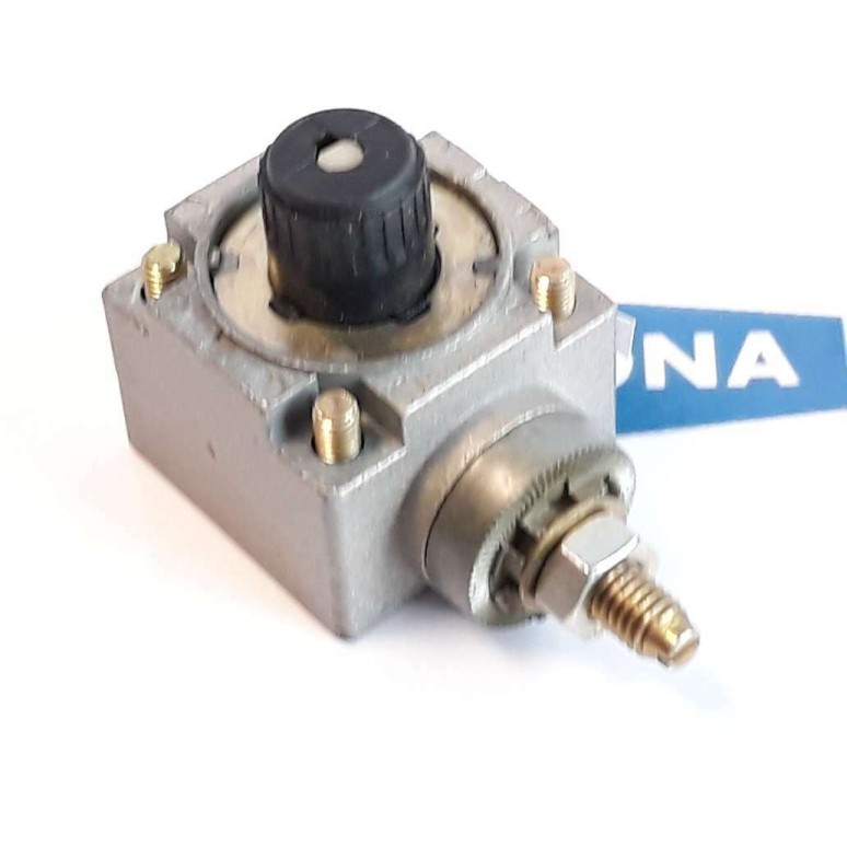 Telemecanique ZCK E05 9A 0612 Limit Switch Rotary Head (NEW OLD STOCK)