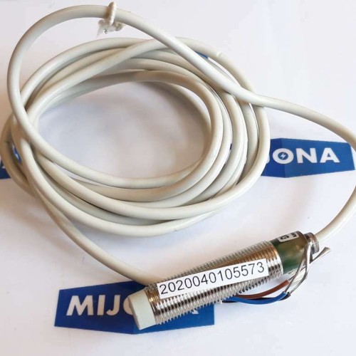 DIELL AM1 CP 4A Näherungssensor 10-30VDC 200mA CABLE 2M (NEW OLD STOCK)