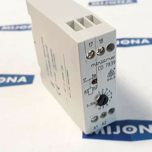 E.DOLD & SÖHNE mini timer CD 7839 65/100 50/60HZ 220-240V 0037583 New old stock E.DOLD & SÖHNE mini timer CD 7839 65/100 50/60HZ 220-240V 0037583 New old stock