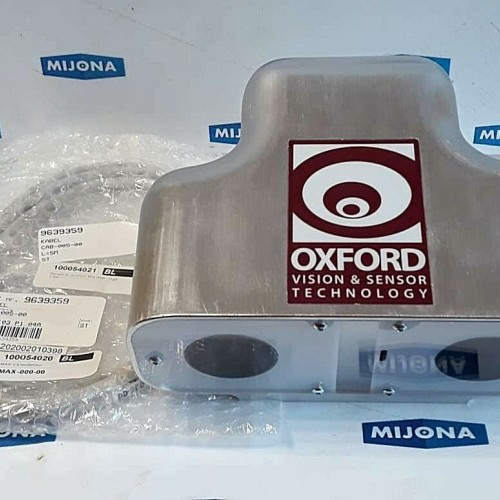 Oxford Vision sensor technology MAX VISION SENSOR MAX 000 00 3081 New old stock Oxford Vision sensor technology MAX VISION SENSOR MAX 000 00 3081 New old stock
