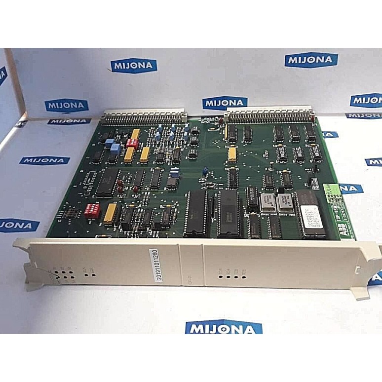 ABB IOP 05 E 32767 SER NO:02 541 Control board transport defect (new old stock) ABB IOP 05 E 32767 SER NO:02 541 Control board transport defect (new old stock)
