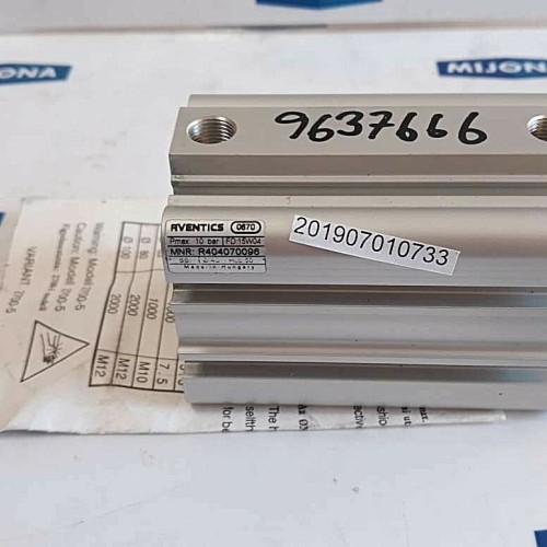 Aventics MNR R404070096 10BAR 15W04 0670 Hub 50 d=40 SSI DA 040 0050 Aventics MNR R404070096 10BAR 15W04 0670 Hub 50 d=40 SSI DA 040 0050