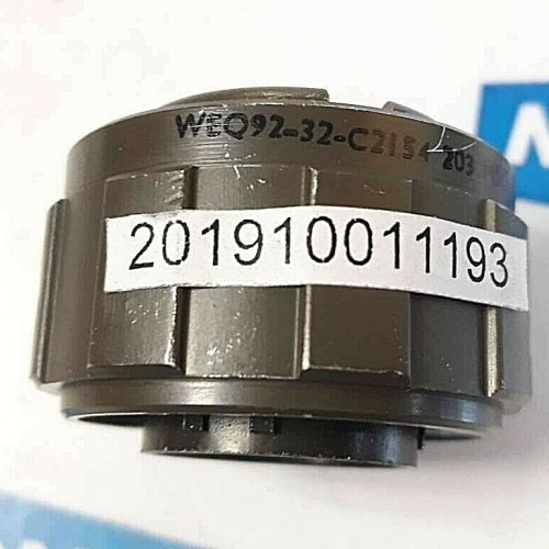 WEALD ELECTRONICS CONNECTOR PLUG WEQ092 32 C2154 203 M5O (New old stock)