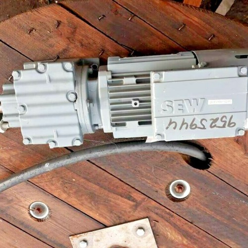 SEW Eurodrive R27 DT80K4 BMG Gear Motor Getriebemotor (New od stock) SEW Eurodrive R27 DT80K4 BMG Gear Motor Getriebemotor (New od stock)