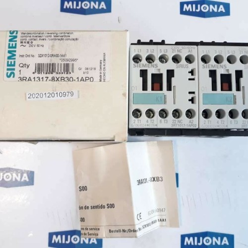 Siemens 3RA1317 8XB30 1AP0 REVERSING COMBINATION 3RT1017 1AP02 X 2