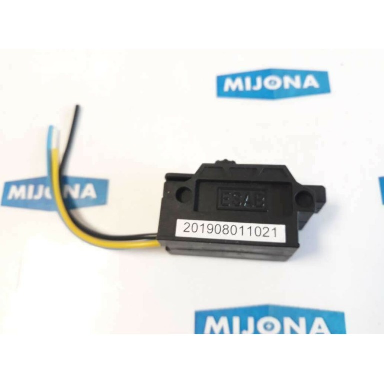 Esab 455239880 SWITCH (New old stock) Esab 455239880 SWITCH (New old stock)