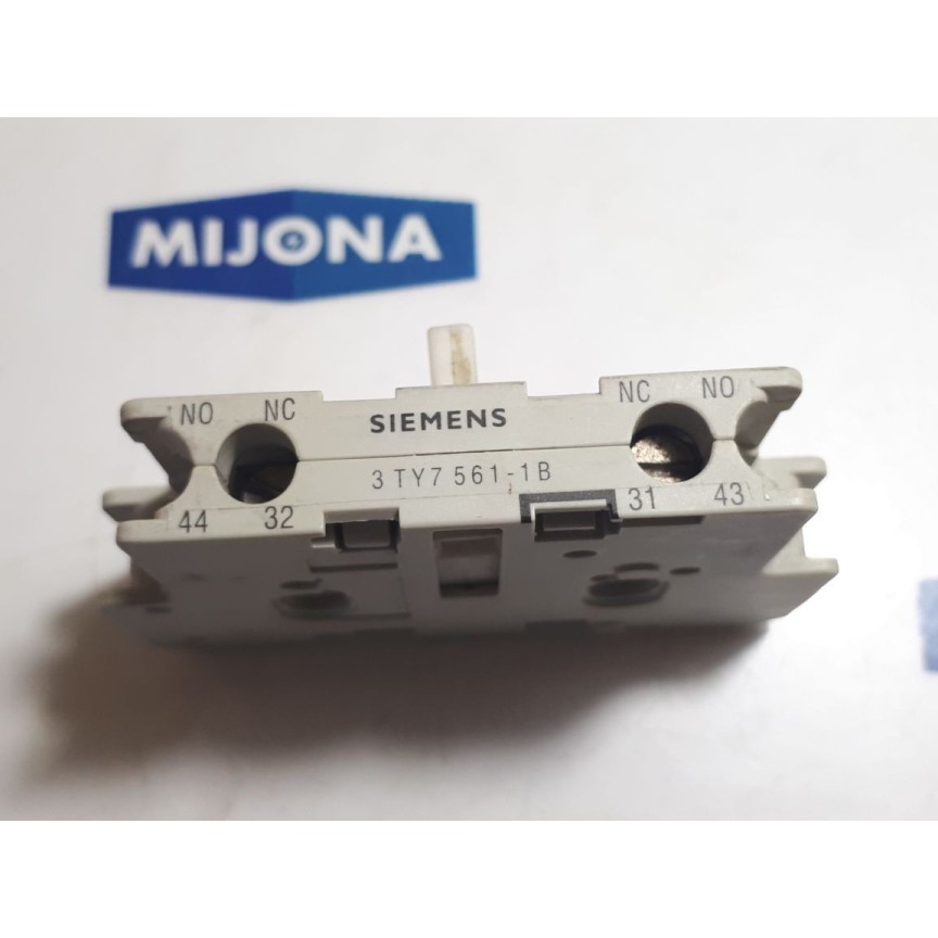 Siemens 3TY7 561-1B Auxiliary Switch Contact Block