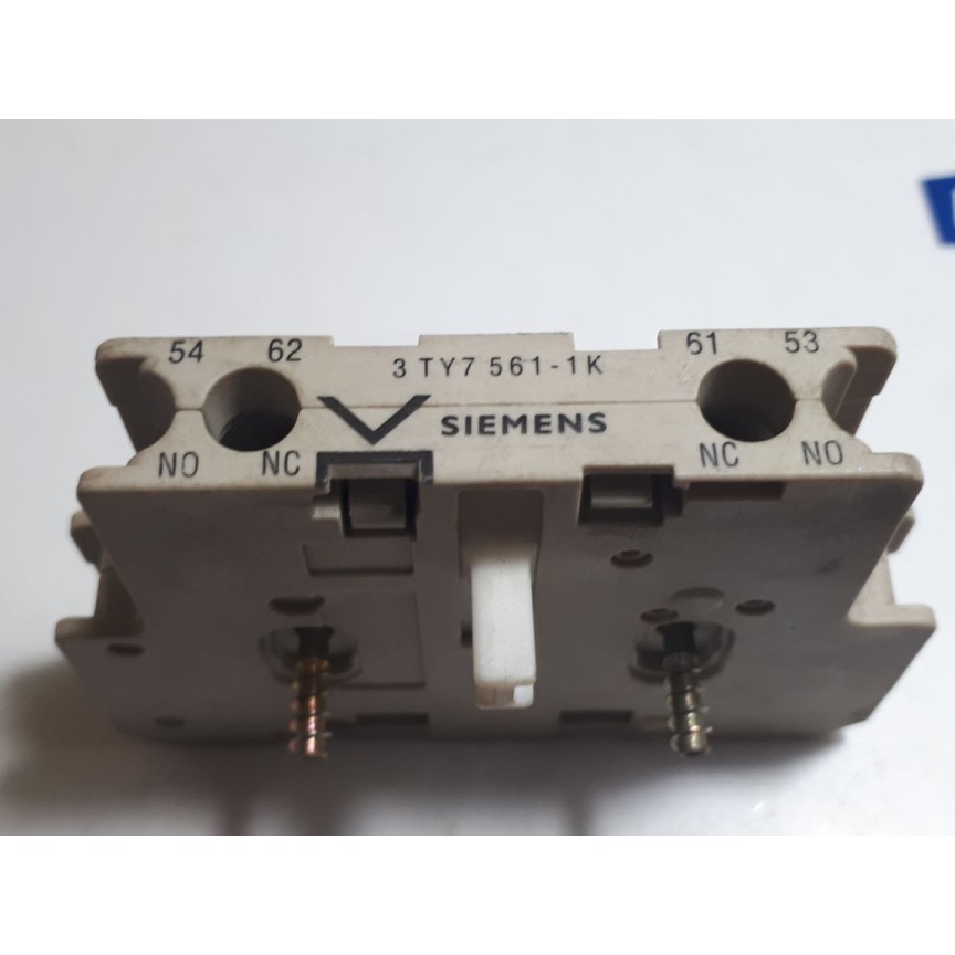 Siemens 3TY7 561-1K Auxiliary Switch Contact Block