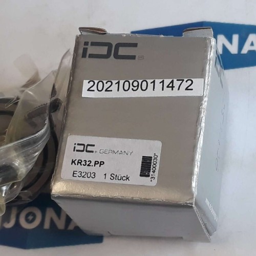 IDC KR32 PP Roller Bearing Cam follower IDC KR32 PP Roller Bearing Cam follower