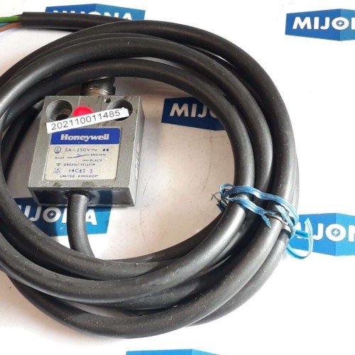 Honeywell 5A 250V  14CE2 2 MICRO Switch cable 1m