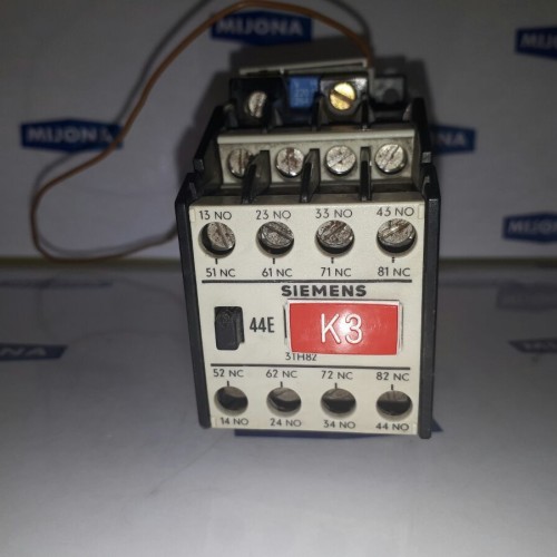 Siemens Relais 3TH 82 44-0A AC 220V Siemens Relais 3TH 82 44-0A AC 220V