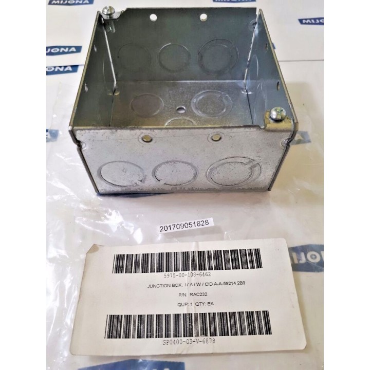 Junction Box 5975-00-108-6462 I/A/W CID A-A-59214 2B9 SP0400-03-V6878 old stock Junction Box 5975-00-108-6462 I/A/W CID A-A-59214 2B9 SP0400-03-V6878 old stock